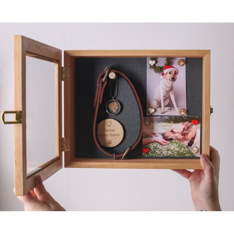 Deep shadow box